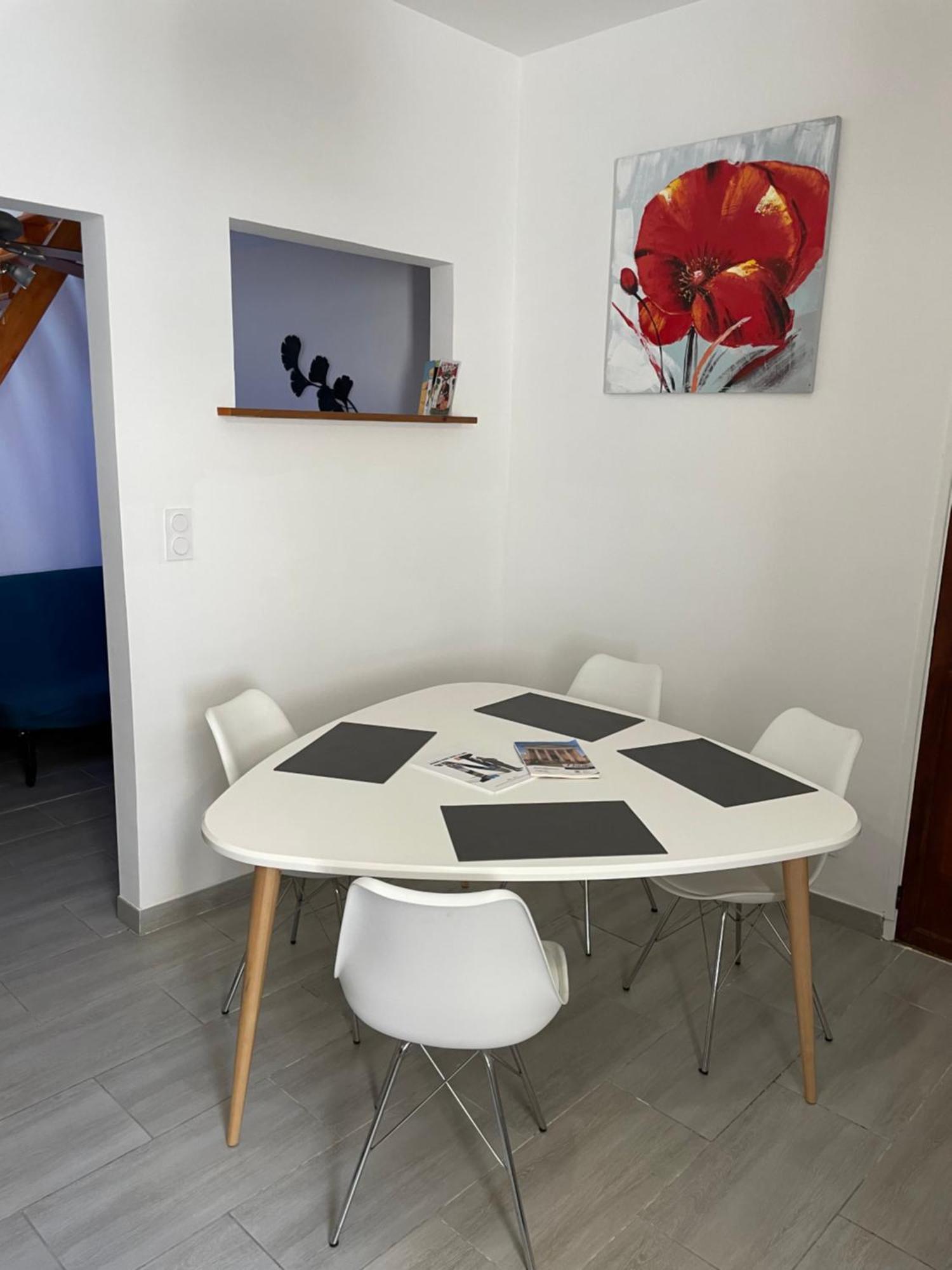Apartament Chez Sonou , Nimes Centre Zewnętrze zdjęcie